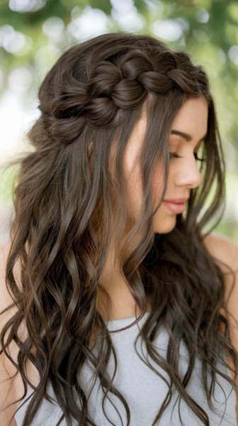 16 Prom Hairstyles to try in 2025: Updos, Half-up Half-down and more!