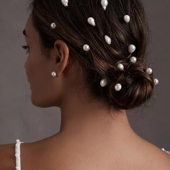 16 Prom Hairstyles to try in 2025: Updos, Half-up Half-down and more!
