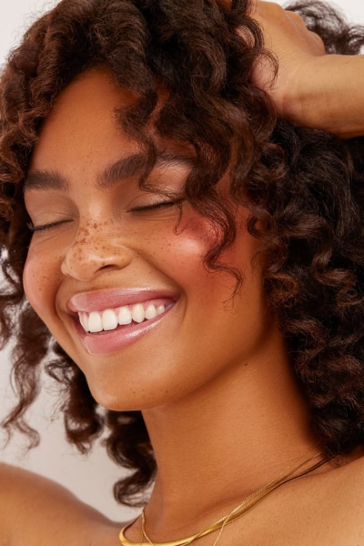16 Prom Hairstyles to try in 2025: Updos, Half-up Half-down and more!