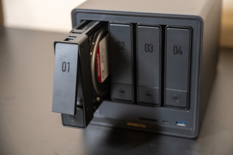 UGREEN NASync DXP4800 Plus: The Ideal NAS For Photographers?