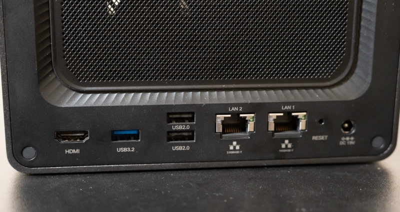 UGREEN NASync DXP4800 Plus: The Ideal NAS For Photographers?