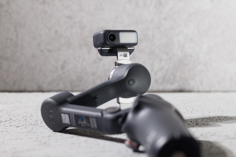 We Review the Latest DJI Osmo Mobile 7P Gimbal for Professional Smartphone Videographers