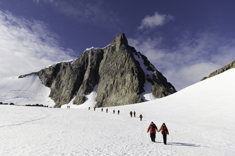 Operating Hands Free With Peak Design In Challenging Environments