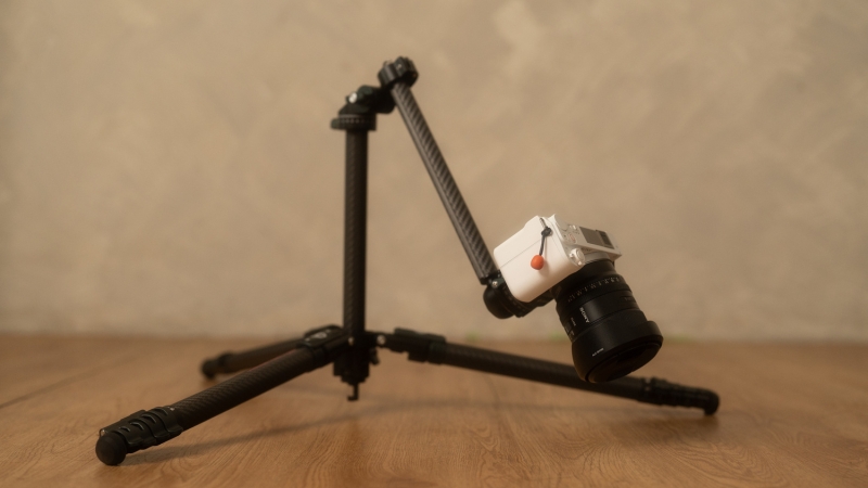 The Ulanzi GlideGo Travel Tripod Lets You Do More by Bringing Less