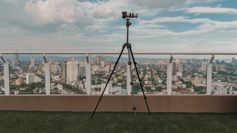 What Does a 50-Year Legacy of Making Reliable Tripods Look Like? A Look at the Manfrotto 055 and 190 Legacy Edition Tripods