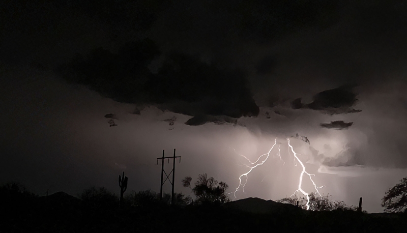 Now Is a Great Time to Take Lightning Photos: I Have a Simple Way to Do It