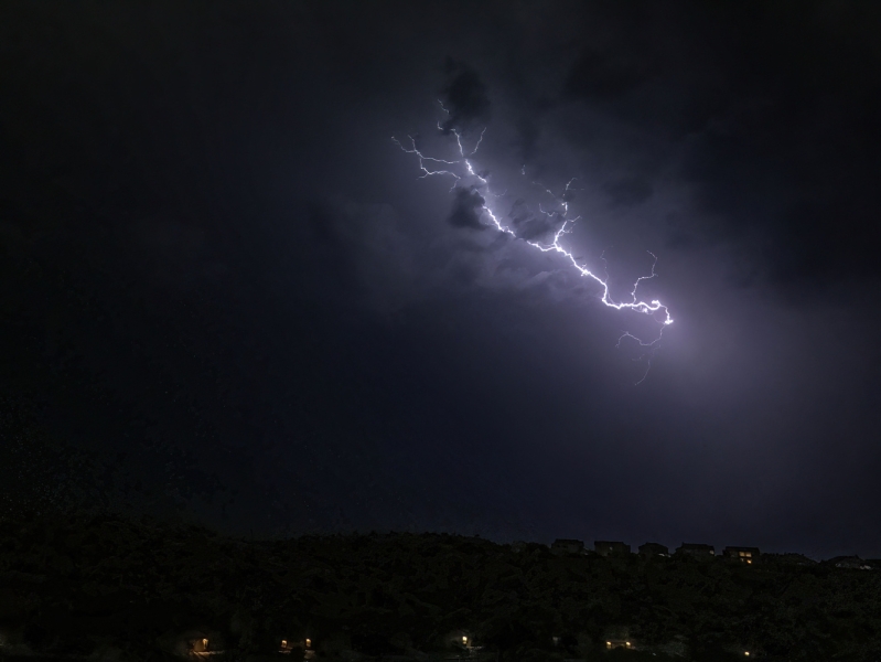 Now Is a Great Time to Take Lightning Photos: I Have a Simple Way to Do It