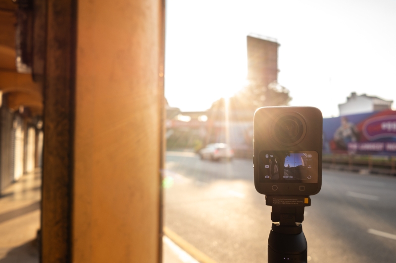 We Review DJI Osmo 360: The First 360-Degree Camera Capable of 8K 50fps.