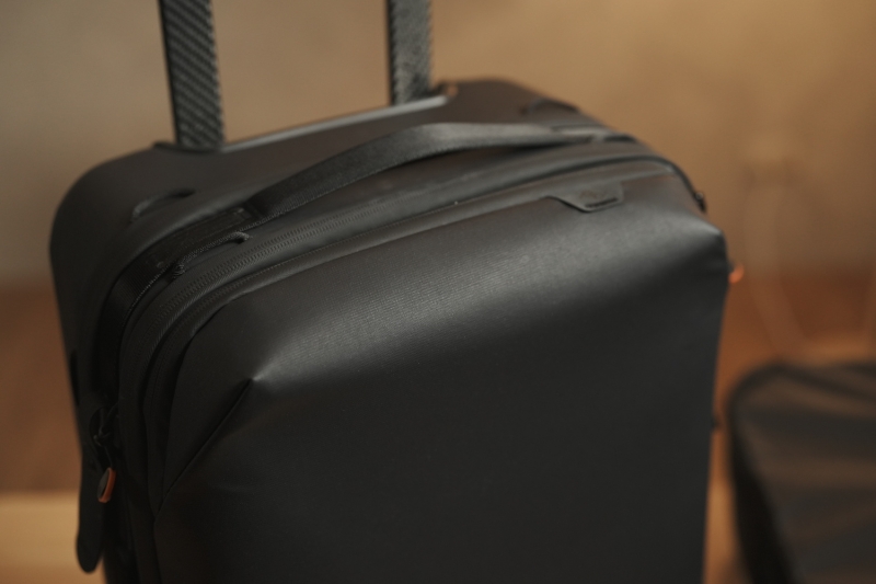Battle of the Roller Camera Bags: Peak Design vs. Pgytech – Which One Is for You?