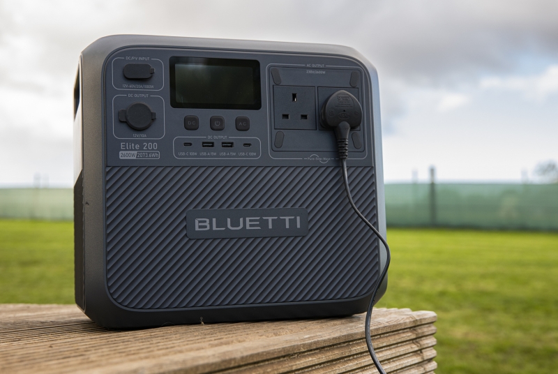 Pure Power: Testing the Bluetti Elite 200 V2 for Photographers