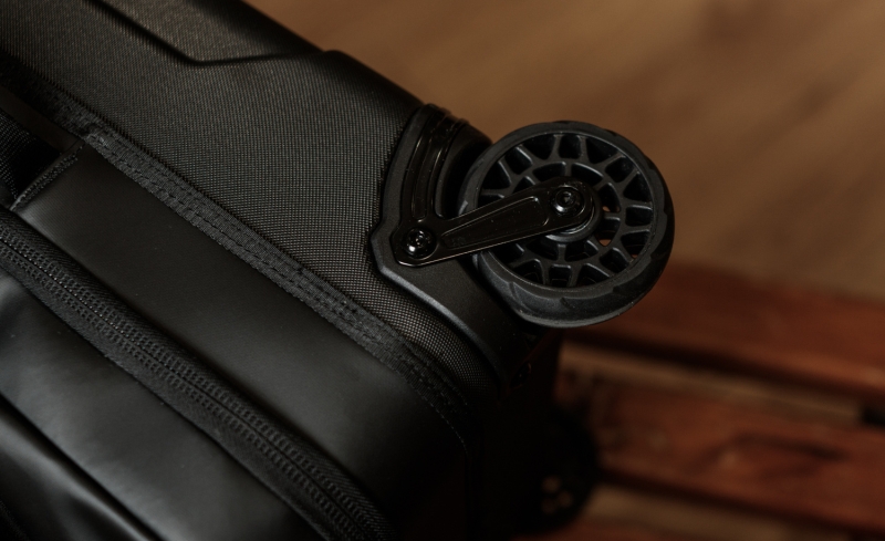 Traveling With Your Camera Gear? Let’s Take a Look at the WANDRD Transit Carry-on Roller