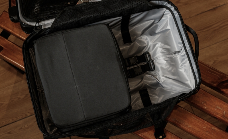 Traveling With Your Camera Gear? Let’s Take a Look at the WANDRD Transit Carry-on Roller