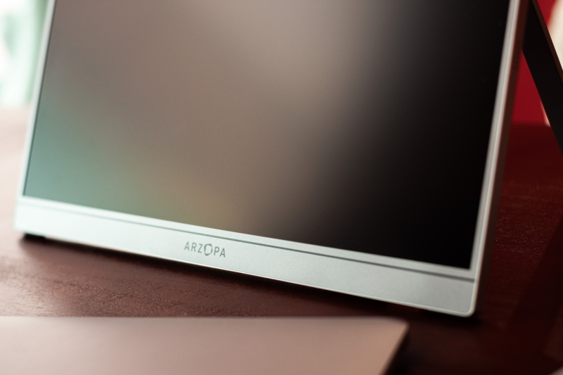 We Review the Arzopa Z3FC 16.1-Inch: An Ultra-Portable Monitor for Photographers on Location