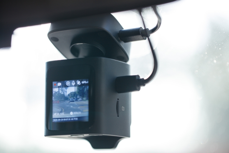 We Review the Baseus PrimeTrip VD1 Pro: Hardwire-Free Parking Protection Dash Cam for Photographers on the Go