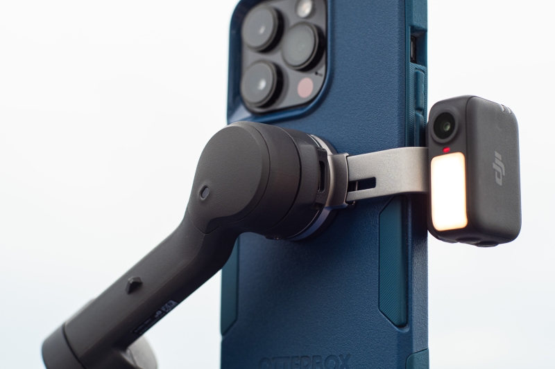 We Review the DJI Osmo Mobile 8, a Much-Needed Update for Smartphone Videographers