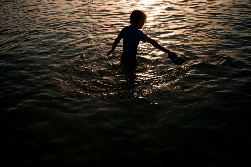 A Week in Aruba With the Sony a7 V: A Real-World Review