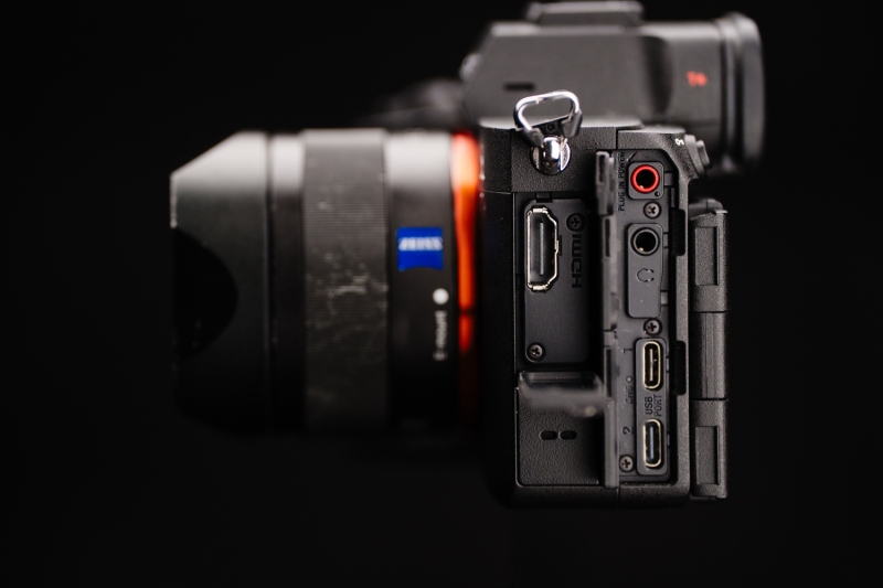 A Week in Aruba With the Sony a7 V: A Real-World Review