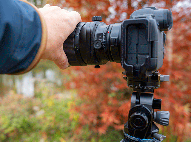 Review of the Sirui L324F Tripod and the KS-G3 Geared Tripod Head