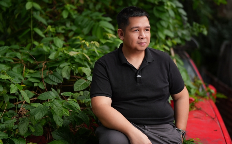 Sony a7 V Hands-On: Dynamic Range, Speed, and AI in One Hybrid Body