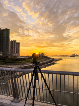 We Review Mate X7, the Latest Foldable Smartphone from Huawei, With Impressive Camera Technology.