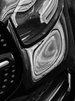 We Review Mate X7, the Latest Foldable Smartphone from Huawei, With Impressive Camera Technology.