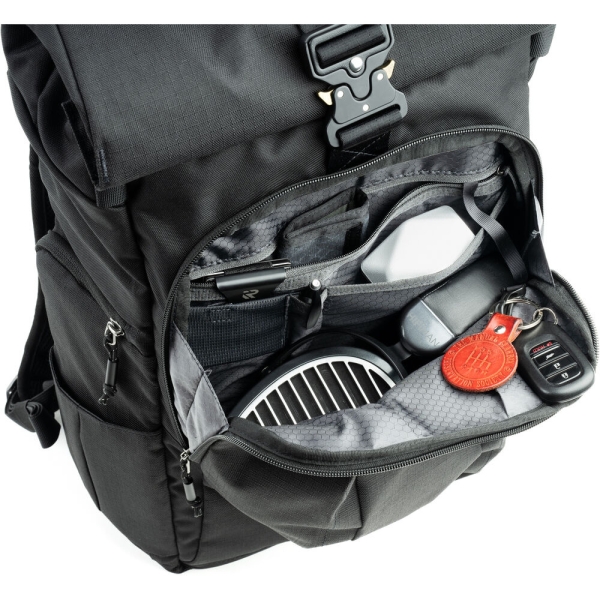 The Bag That Adapts: A Review of the Think Tank Photo FocusPoint 30L