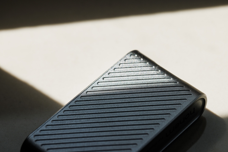 We Review Hohem&rsquo;s SSD-01: A Portable SSD Storage Expansion With Built-in Versatile Hub Designed for Today&rsquo;s Creative Needs